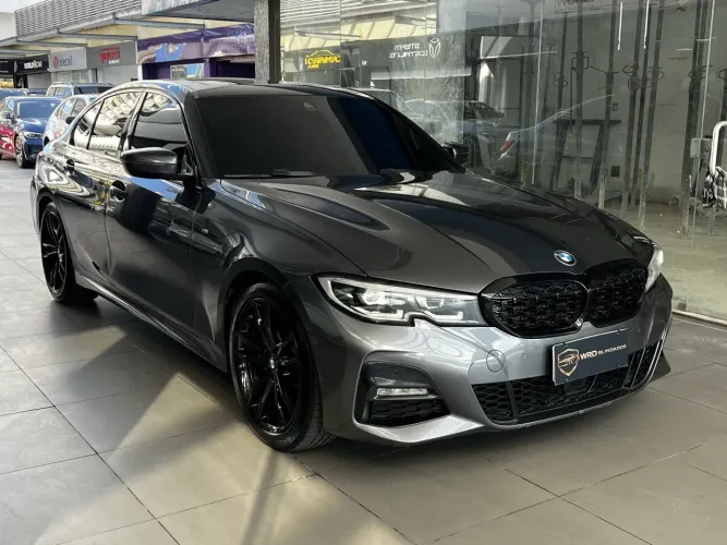 BMW 320I A 2.0 TB M Sport Activeflex 16V 4P 2022