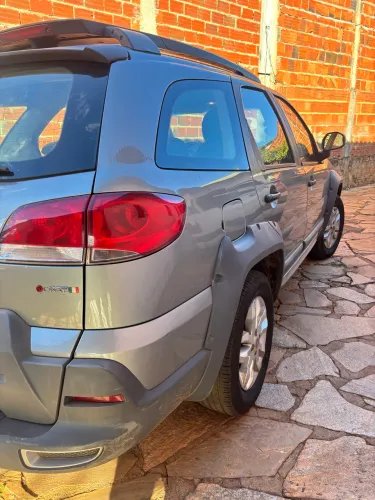 Fiat Palio Weekend Adventure Locker 1.8 Flex 2010