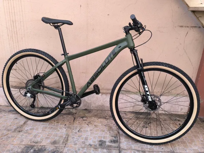 Bicicleta Absolute aro 29