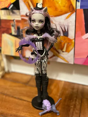 Boneca Monster High Clawdeen Wolf Freak Du Chic