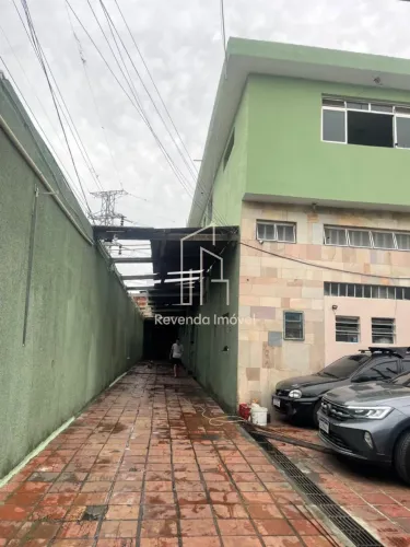 Espetacular Casa Comercial à Venda em São Paulo-SP, Jardim Brasil: 5 Quartos, 3 Banheiros,