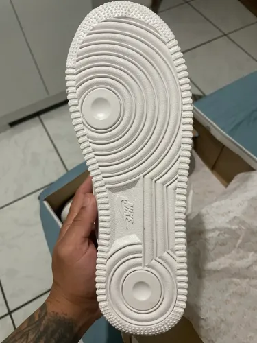 Tênis Nike Air Force 1 NOVO