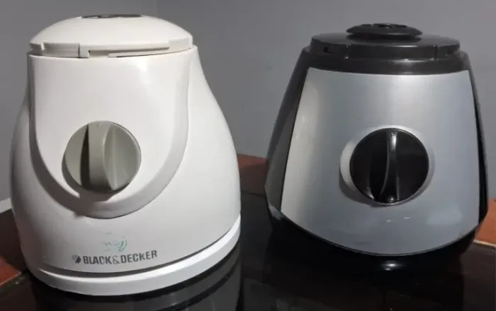 Liquidificador Mondial e Black & Decker