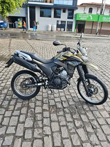 Moto Yamaha XTZ Lander 250 Bege 2023