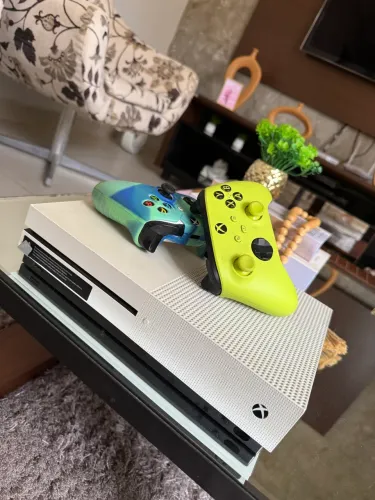 Xbox one s