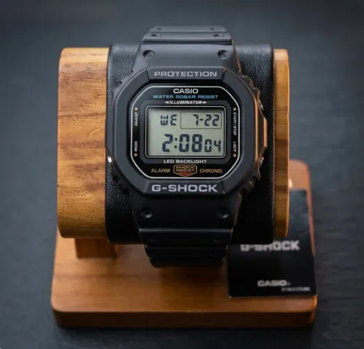 Relógio Casio G Shock DW5600 novo