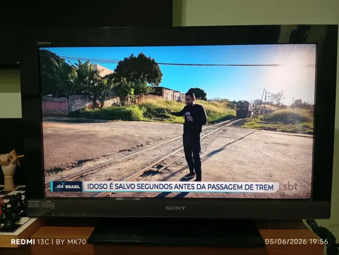 Tv Sony 32 polegadas (não é smart)