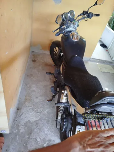 Moto Kasinski mirage 150
