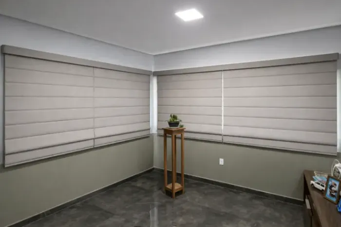 Persiana Vertical Sob Medida | Ideal para Grandes Vãos