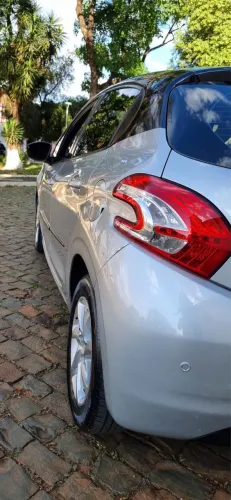 Peugeot 208 Active Pack 1.6 Flex 16V 5P Aut. 2015