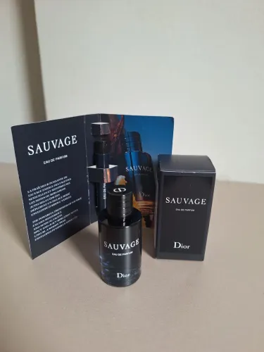 Perfume Miniatura Dior Sauvage Eau de Parfum