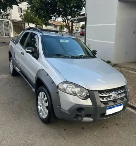 Fiat Strada Adventure1.8/ 1.8 Locker Flex CD 2010