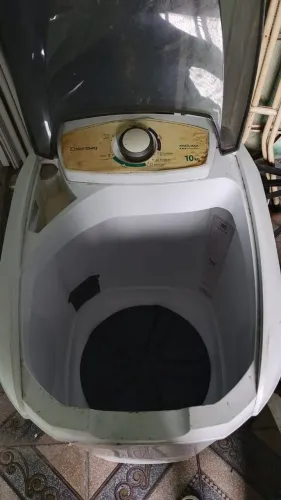 Vendo tanquinho colomarq 10k funcionando perfeitamente 