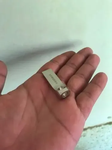 Pendrive 1 Terá Samsung