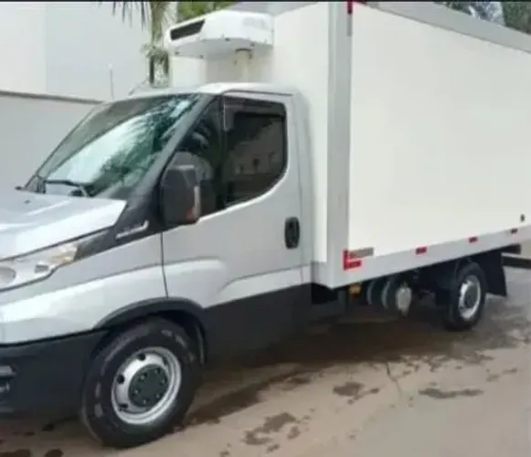 IVECO 35-150 BAÚ REFRIGERADA ANO 2021/ 21