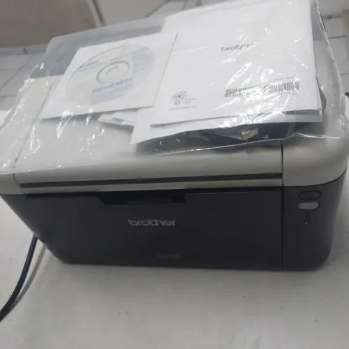 Impressora laser Brother HL-1212W semi nova