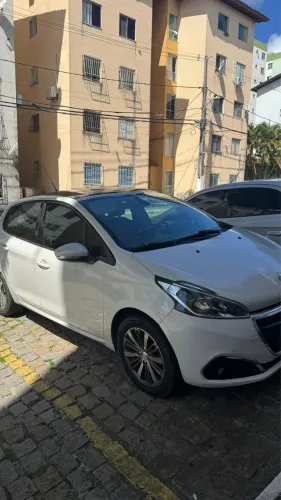 Peugeot 208 Griffe Bus. 1.6 Flex 5P Aut.(pcd) 2019