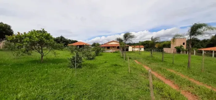 Chácara para venda 7500m² Chácaras Eldorado - A 16km de Uberlândia - MG
