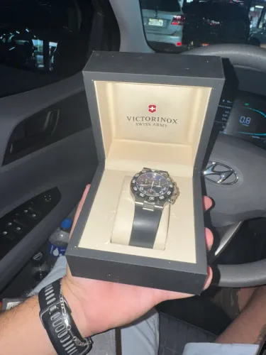 Relógio suíço victorinox