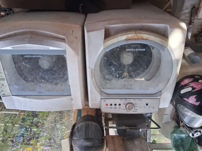 Máquina Electrolux e Brastemp tenho tres fasso 500 cada leia entrego 