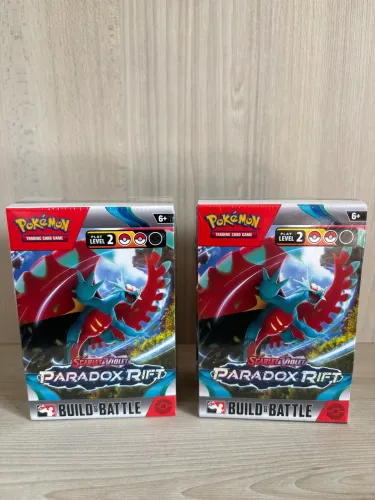 Pokémon - Paradox Rift / Fenda Paradoxal (Build and Battle)