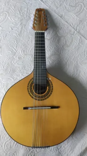 Bandolim 10 cordas modelo Hamilton de Holanda