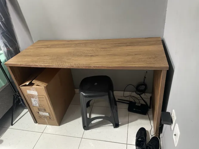Bancada Amadeirada - R$ 100