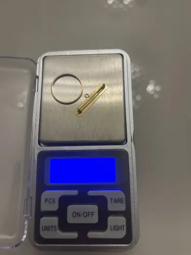 Aliança em ouro 18 e broche