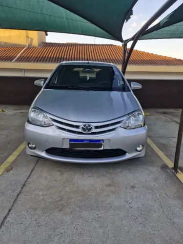 Toyota Etios X 1.3 Flex 16V 5P Mec. 2016