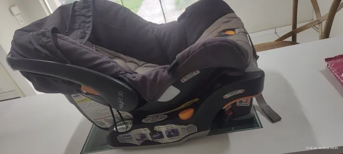 Bebe conforto Chicco com isofix