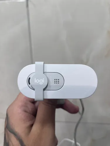 Webcam brio 100 logitech