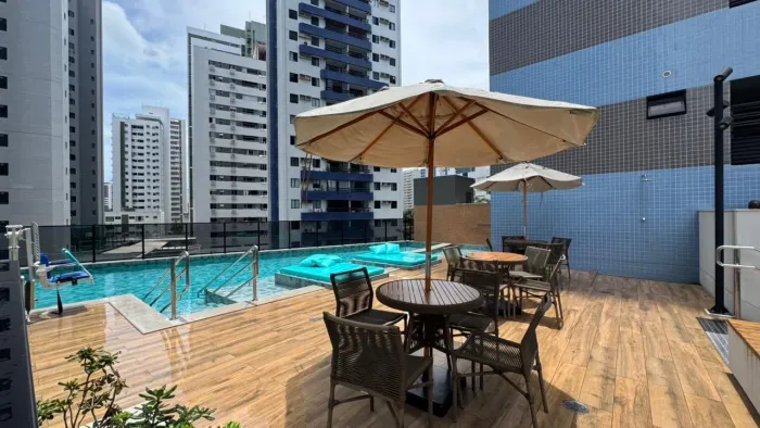 Apartamento para alugar em Boa Viagem com 2 quartos 