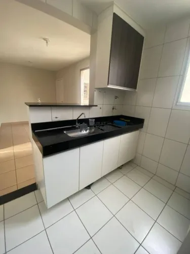 Apartamento com 2 dormitórios para alugar, 42 m² por R$ 2.426,75/mês - Residencial Pitágor