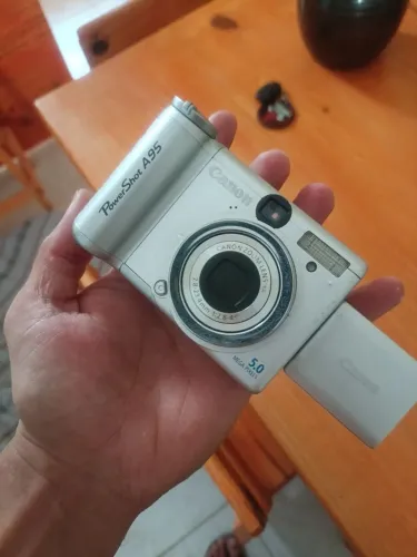 Câmera Power shot A95