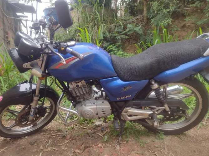 Suzuki YES 125