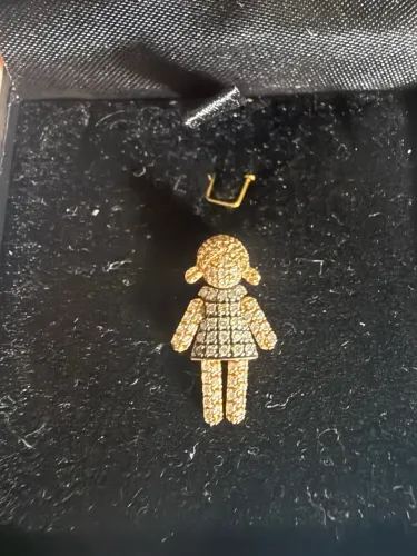 Pingente Menina