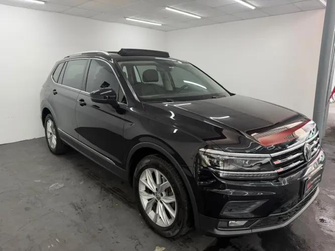 Volkswagen Tiguan Allspac Comf 250 TSI 1.4 Flex 2019