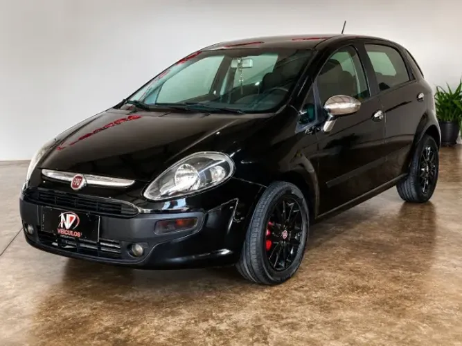Fiat Punto Essence 1.6 Flex 16V 5P 2013
