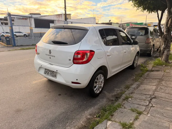 Renault Sandero Expression Hi-power 1.6 8V 5P 2017