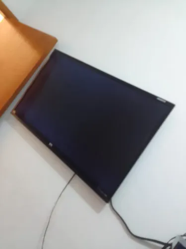 TV LCD - 40 POLEGADAS