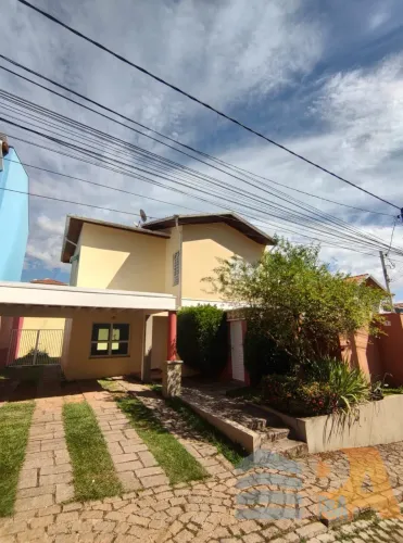 CASA RESIDENCIAL em JAGUARIÚNA - SP, JARDIM BELA VISTA