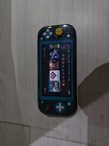 Nintendo switch lite