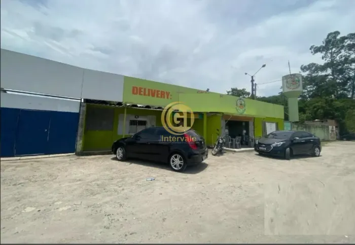 Aluguel de Galpão Comercial em Jacareí - Jardim Esperança, Jacareí Localização Estratégica