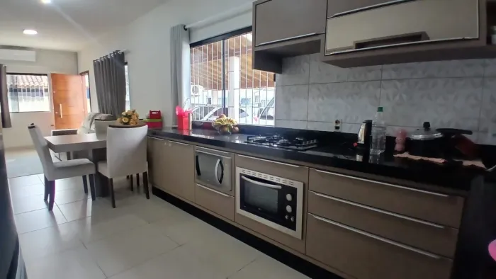 Casa com dois quartos sendo uma suite no Bom Viver , com 130m² de área privativa , terreno