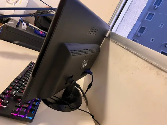 Monitor AOC 2050W de 20 polegadas