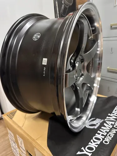 Rodas Advan Racing GT 19X9.1/2 ET50 5X114.3 (ORIGINAL) Novas!!!