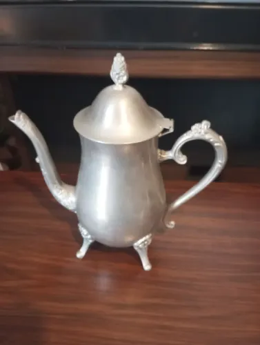 Bule de chá antigo inox