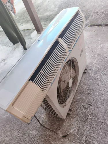 Split 24 BTUs  600 pra levar logo