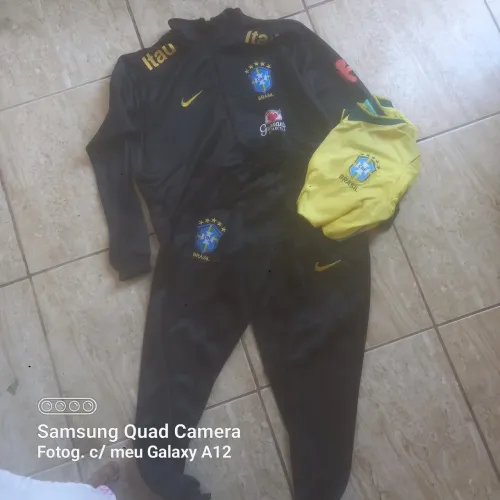 Conjunto de frio da seleção brasileira
