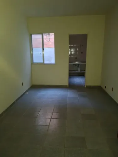 Apartamento para aluguel com 37 metros quadrados em Inhaúma - Rio de Janeiro - RJ